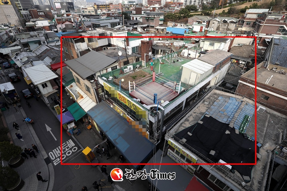 동작구 흑석동 김 대변인의 건물 (사진=뉴시스)