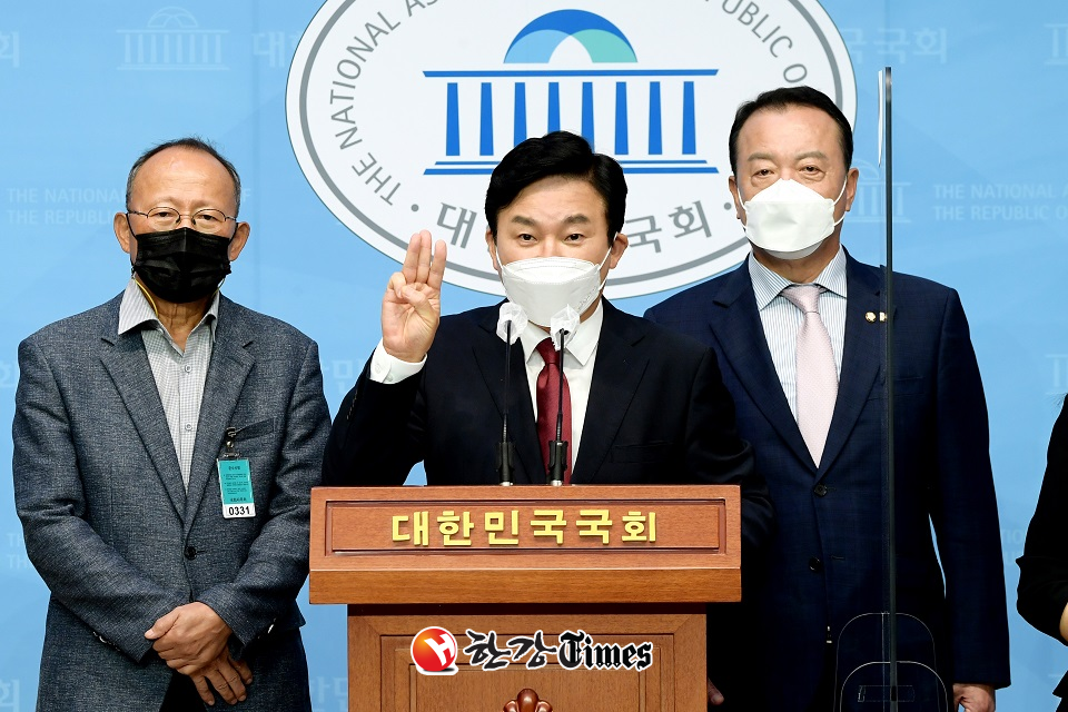 원희룡 제주지사가 대선 출마를 위해 오는 8월1일 도지사직을 사퇴한다 (사진=뉴시스)