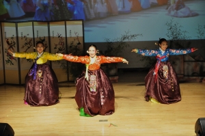 23일 전통문화관 이화예술단 '우리춤으로 하늘을 날다' 공연