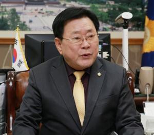 [한강T-신년인터뷰] 김복동 종로구의회 의장, “20년 노하우 주민 위해 쏟겠다”