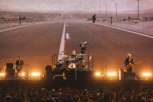 U2, 한국 첫 내한공연.. 폭발적 관심↑ 좌석 추가 예매 진행