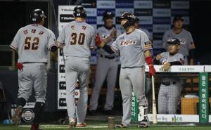 [KBO] ‘또 졌다’ 한화, 날개없는 추락..11연패 수렁