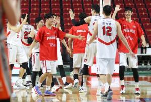 [KBL] 현대모비스, ‘꼴찌’ DB 꺾고 신바람 연승 질주