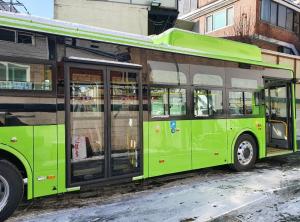서대문구, 서울시 최초 ‘전기차 마을버스’ 운행 시작