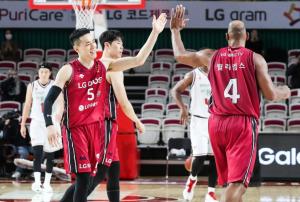 [KBL] ‘꼴찌’ LG, 3위 오리온에 일격..5연패 탈출