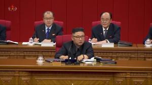 [속보] 김정은, 전원회의서 "대미관계 전략 대응·활동방향 명시"