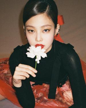 블랙핑크 제니, 태어난 지 9400일 맞아 기부요정 등극
