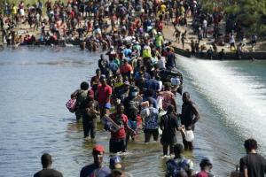 美, 법원 판결에 따라 이민 정책 부활…'난민들 멕시코에 수용'