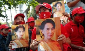[속보] "쿠데타 미얀마 군정, 아웅산 수치에 징역 4년 선고"