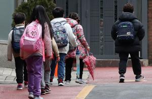 31일부터 ‘만 5~11세’ 백신접종... ‘고위험군’만 권고