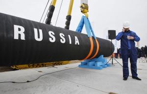 EU "겨울부터 러시아 가스 수입 중단 검토…원유까지"