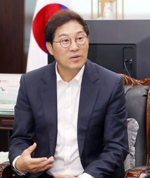 [인터뷰] 길기영 중구의회 의장, “묻지마 예산삭감? 터무니 없는 주장”