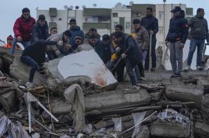‘튀르키예 지진’…국방부 “군 수송기 지원 협의”