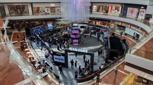 삼성전자, 싱가포르에 TV 신제품 체험존 오픈