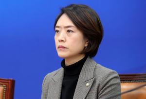 '돈봉투 살포 의혹' 정면 돌파 택한 민주...지도부 송영길 '조기귀국' 압박